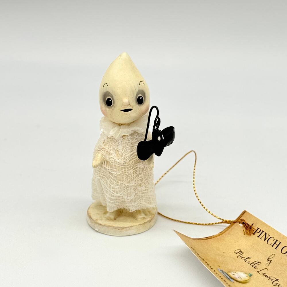Bethany Lowe Mini Going Batty Ghost Halloween Figure NEW ML4094